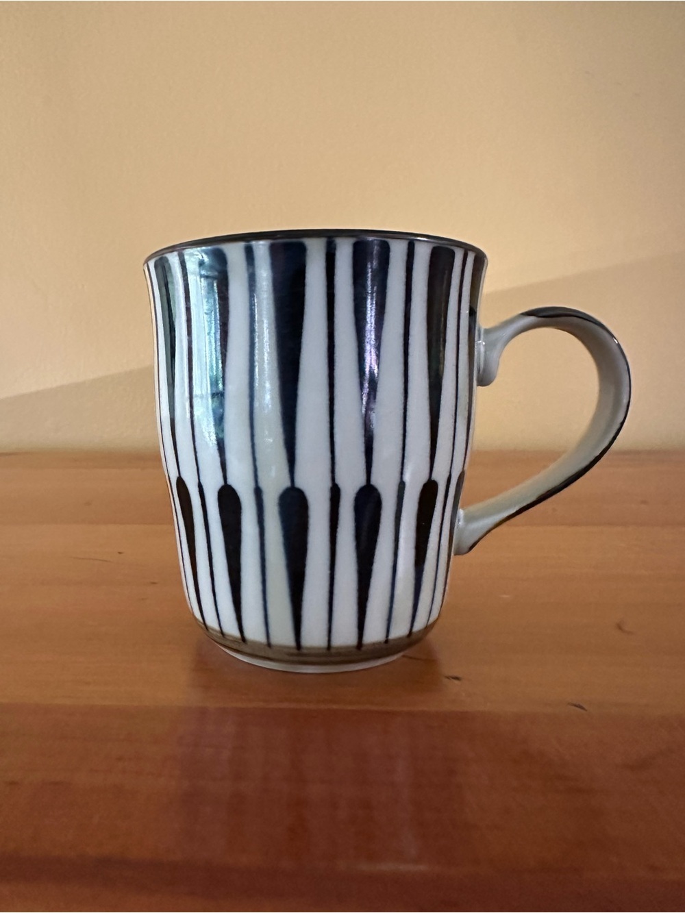 Celadon Tokusa Japanese Black & White Striped Ceramic Coffee Mug - Home Dining